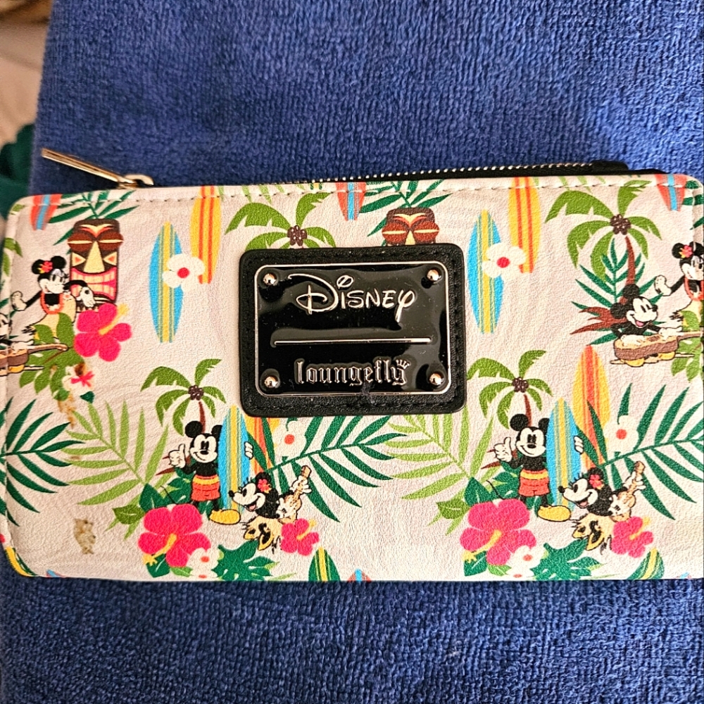 Loungefly Disney Mickey Minnie tropical wallet